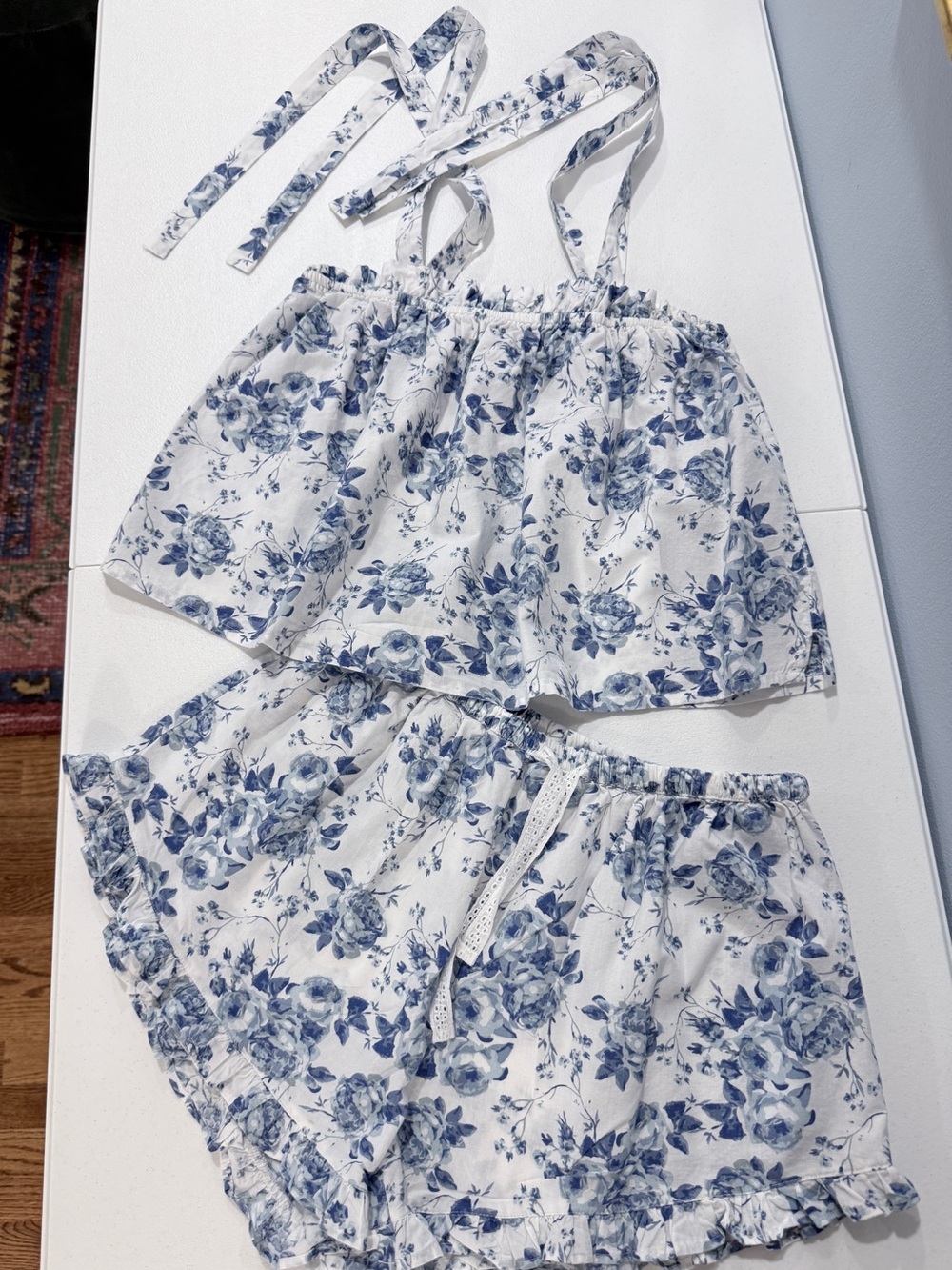 8 Oak Lane Blue Rose Vine Tie Top Ruffle Sleep Set